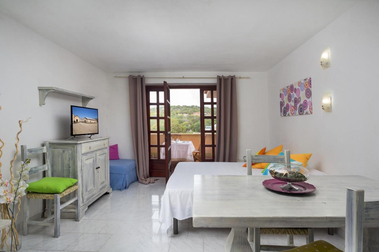Residence Bougainvillae Liscia di Vacca Zewnętrze zdjęcie