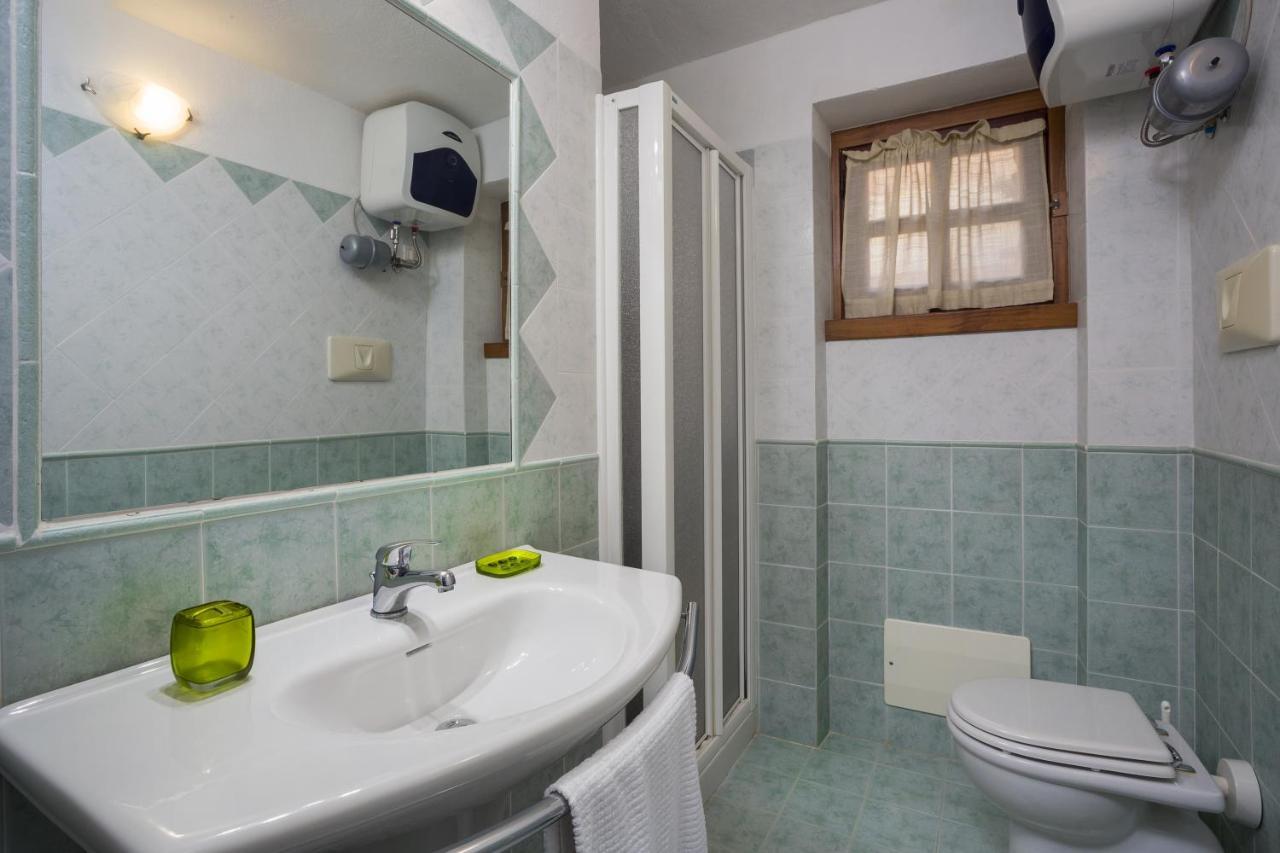 Residence Bougainvillae Liscia di Vacca Zewnętrze zdjęcie