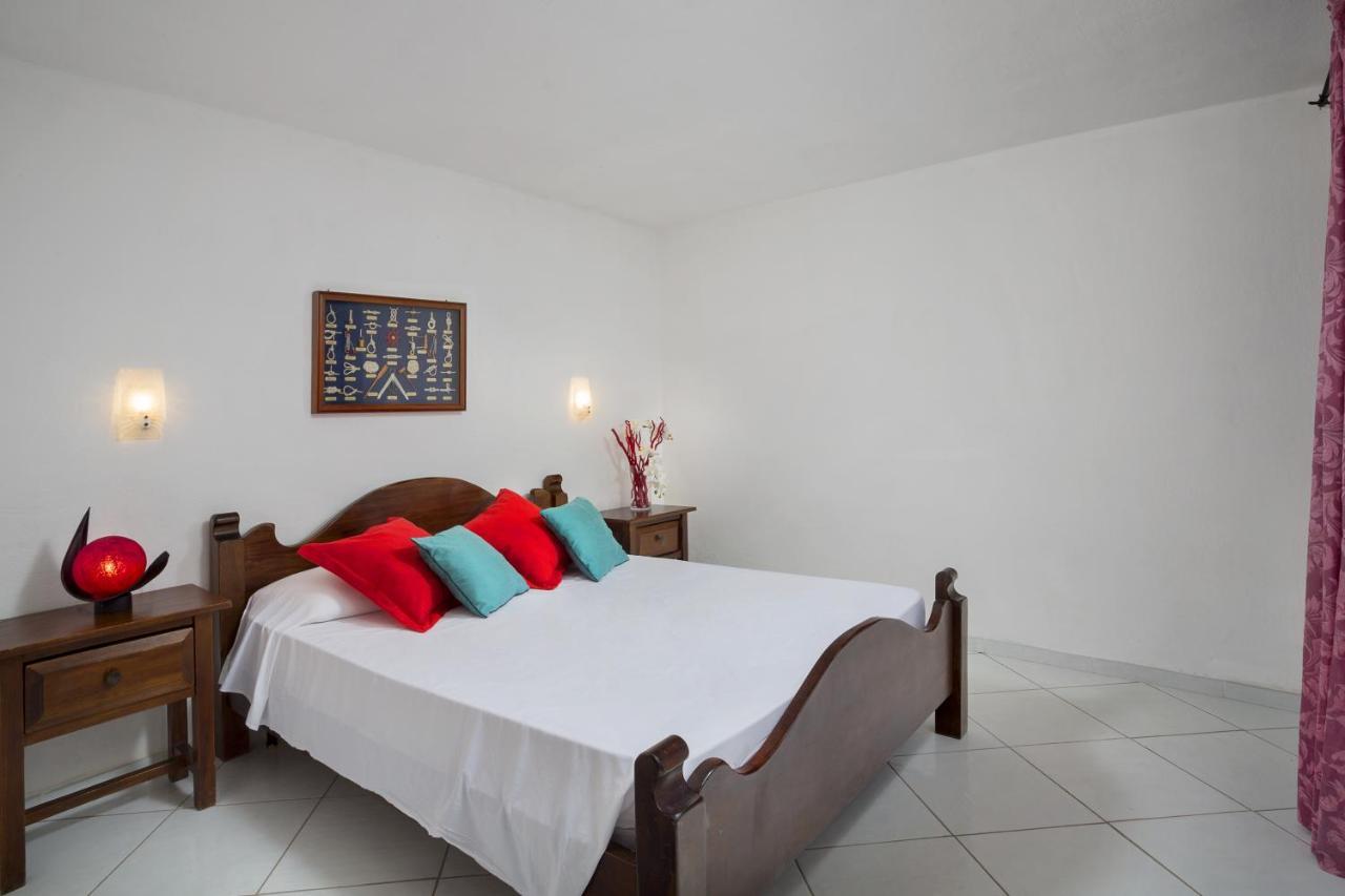 Residence Bougainvillae Liscia di Vacca Zewnętrze zdjęcie