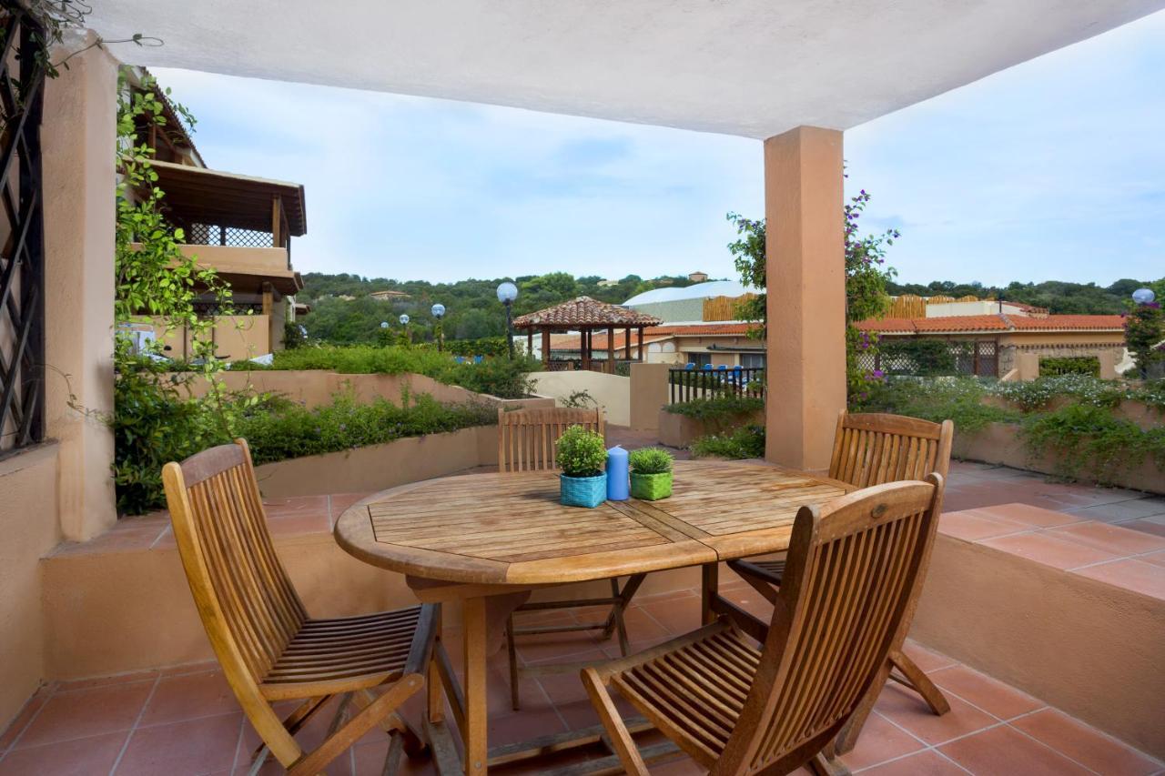 Residence Bougainvillae Liscia di Vacca Zewnętrze zdjęcie