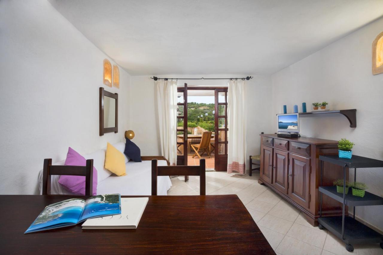 Residence Bougainvillae Liscia di Vacca Zewnętrze zdjęcie