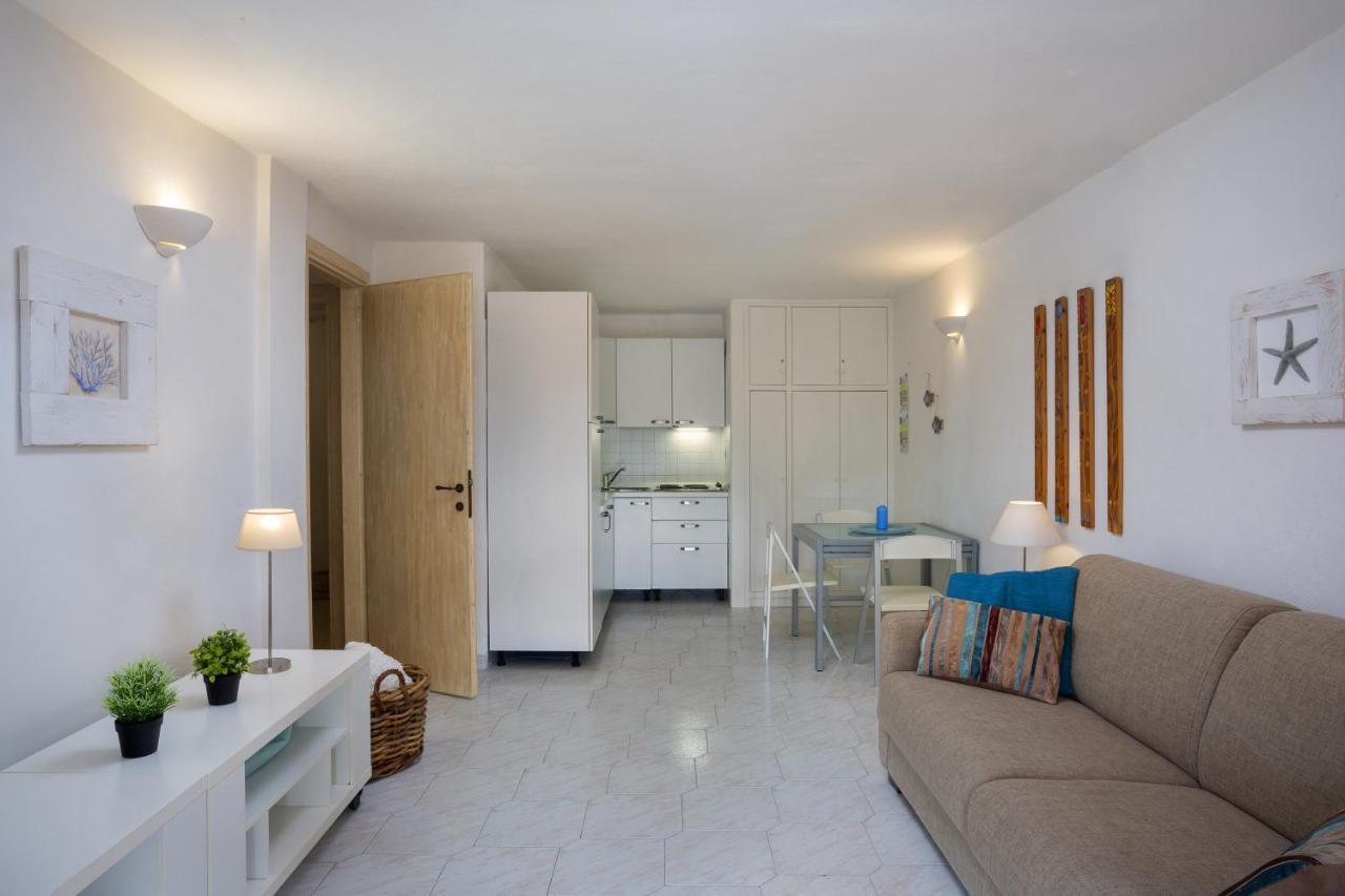 Residence Bougainvillae Liscia di Vacca Zewnętrze zdjęcie