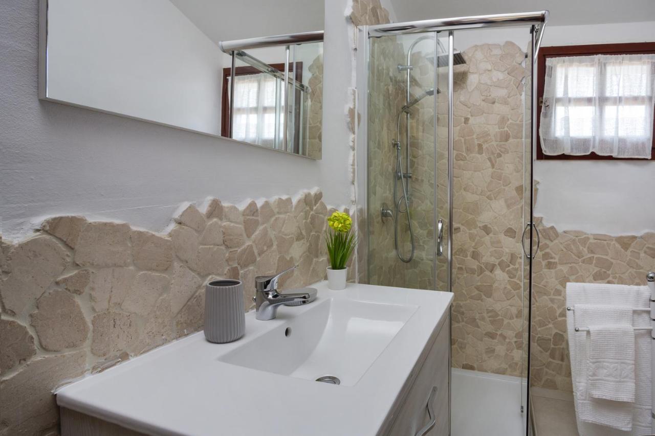 Residence Bougainvillae Liscia di Vacca Zewnętrze zdjęcie